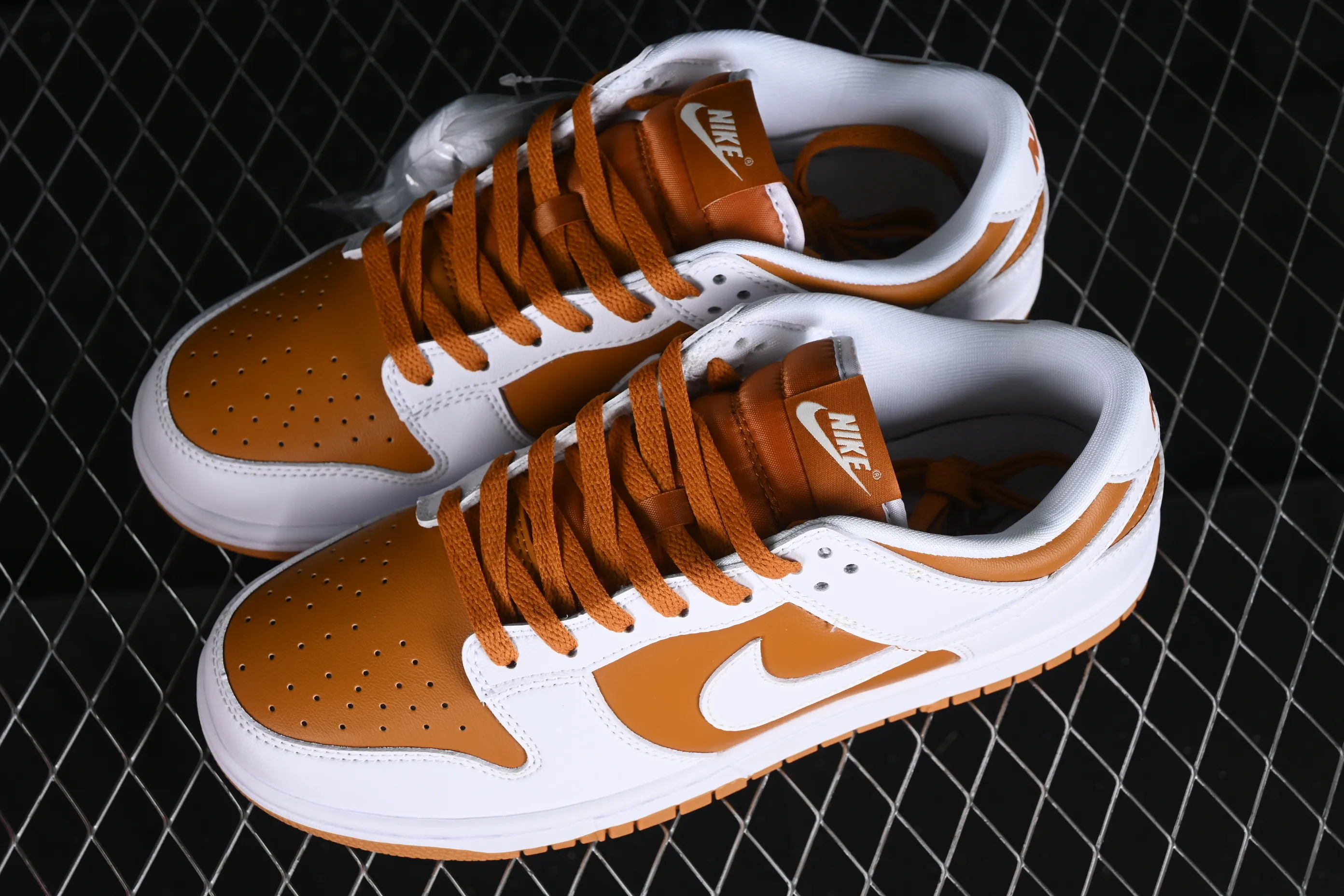 All categories Nk SB Dunk series Nk SB Dunk Low low-top sneakers Nk Dunk Low "Reverse Curry" reverse curry SB low-top casual sneakers FQ6965-700